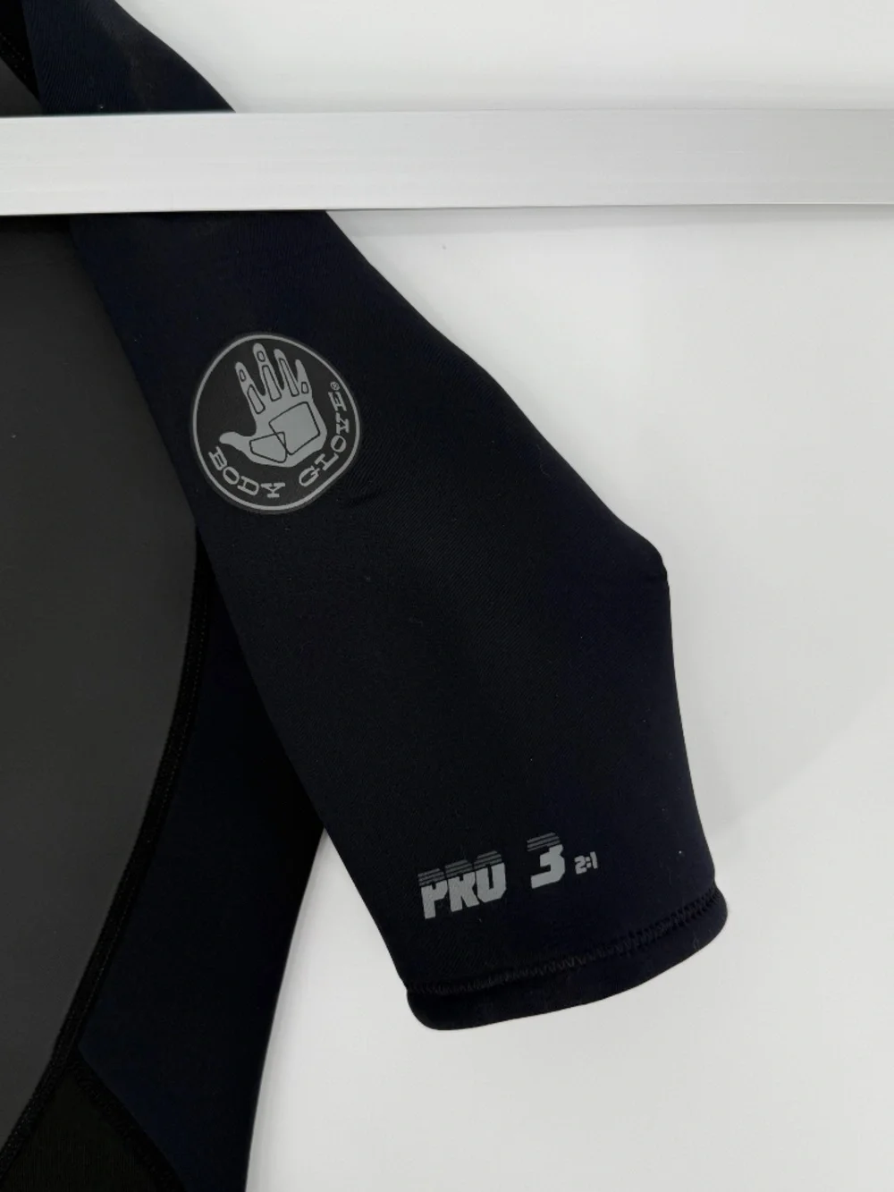 Body Glove 2mm Shorty Springsuit Wetsuit Short Sleeve Surf Dive Black Gray Men M